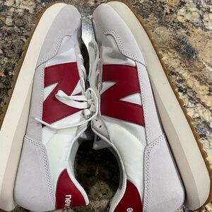 New Balance 237 White Burgundy Retro Streetwear Size 12